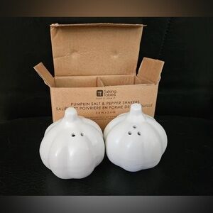 Talking Tables White Ceramic Pumpkin Salt & Pepper Shakers